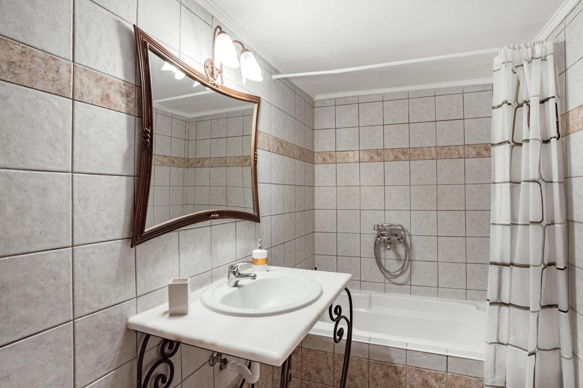 Dm Elegant And Charming Villa Finikiá Kültér fotó