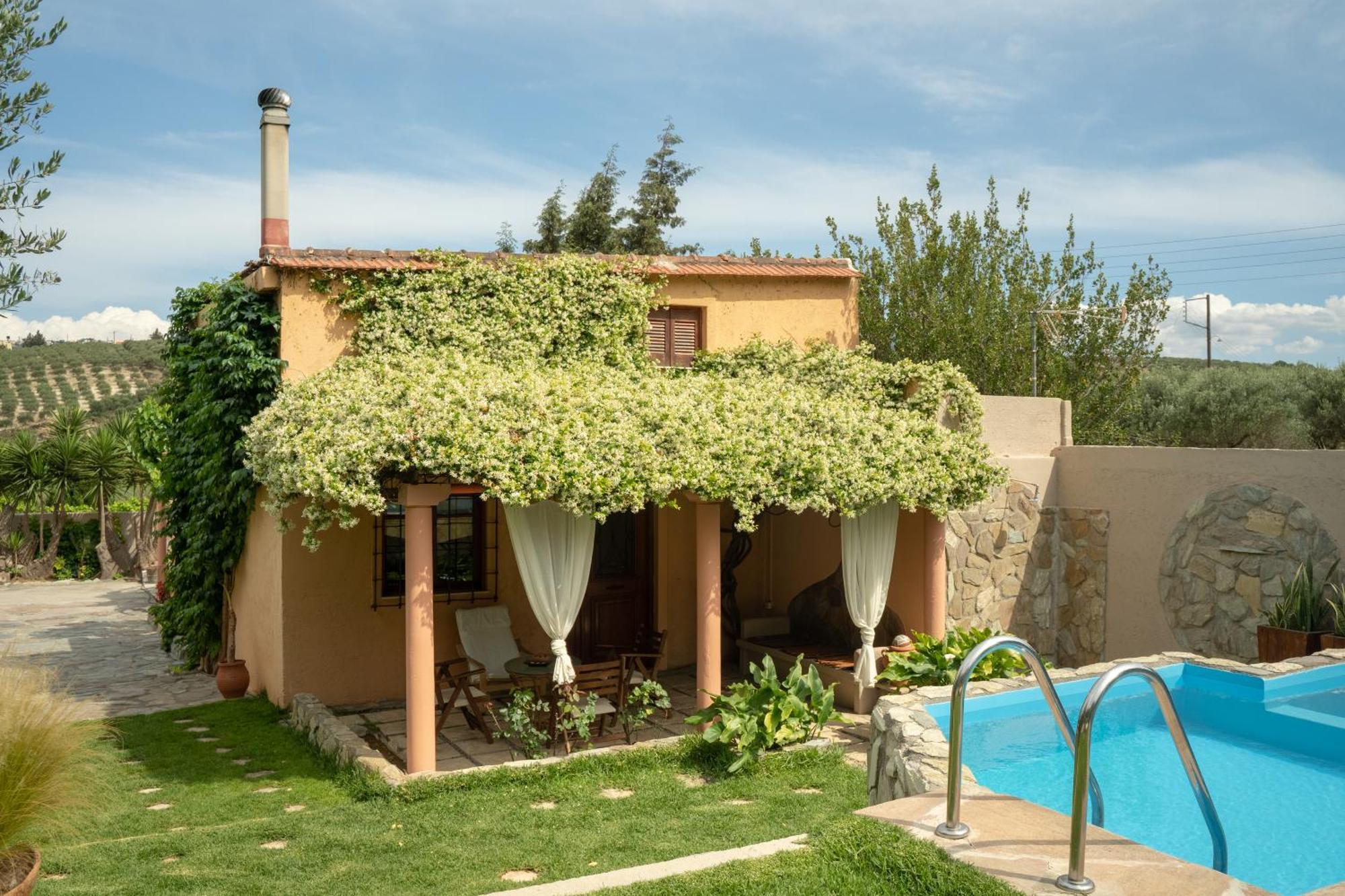 Dm Elegant And Charming Villa Finikiá Kültér fotó